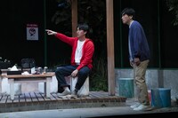 メトロンズ 第6回公演「寝てるやつがいる！」より。(c)ワタナベミカ