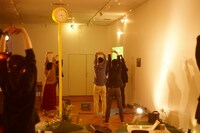 ぺぺぺの会「『またまた』やって生まれる『たまたま』」会場の様子。（撮影：日野敦友）