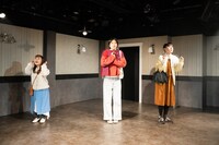 コンプソンズ #12「岸辺のベストアルバム!!」より。（撮影：塚田史香）