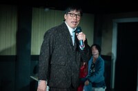 コンプソンズ #12「岸辺のベストアルバム!!」より。（撮影：塚田史香）