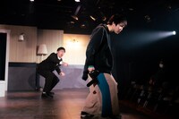 コンプソンズ #12「岸辺のベストアルバム!!」より。（撮影：塚田史香）