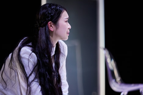 サラダボール「サド侯爵夫人」より。（撮影：加藤晋平）