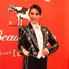 OSK日本歌劇団「へぼ侍」東京へ、“飛翔と継続”誓う翼和希「完売やて!!と盛り上がった」