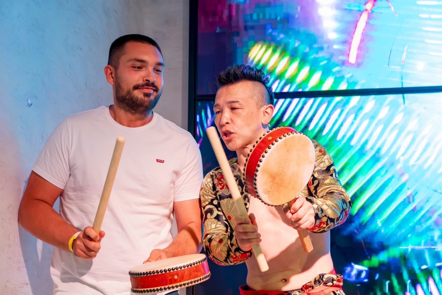 体験型和太鼓アトラクションのイメージ。