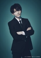 青蓮院洸役の春本ヒロのビジュアル。