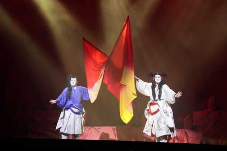 スーパー歌舞伎「三代猿之助四十八撰の内『ヤマトタケル』」より。