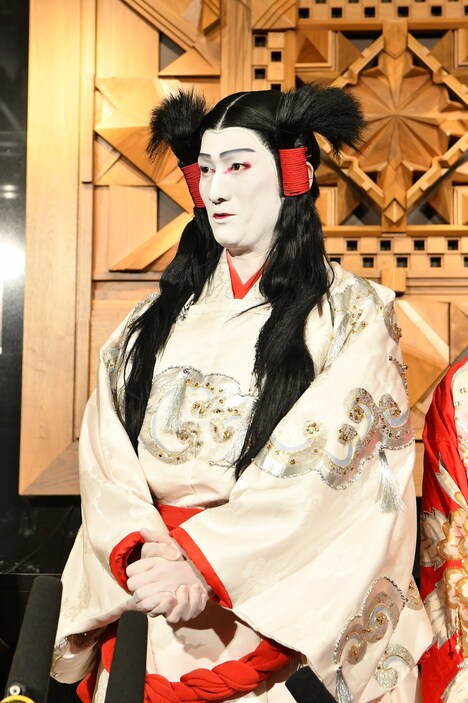 スーパー歌舞伎「三代猿之助四十八撰の内『ヤマトタケル』」囲み取材より、中村隼人。