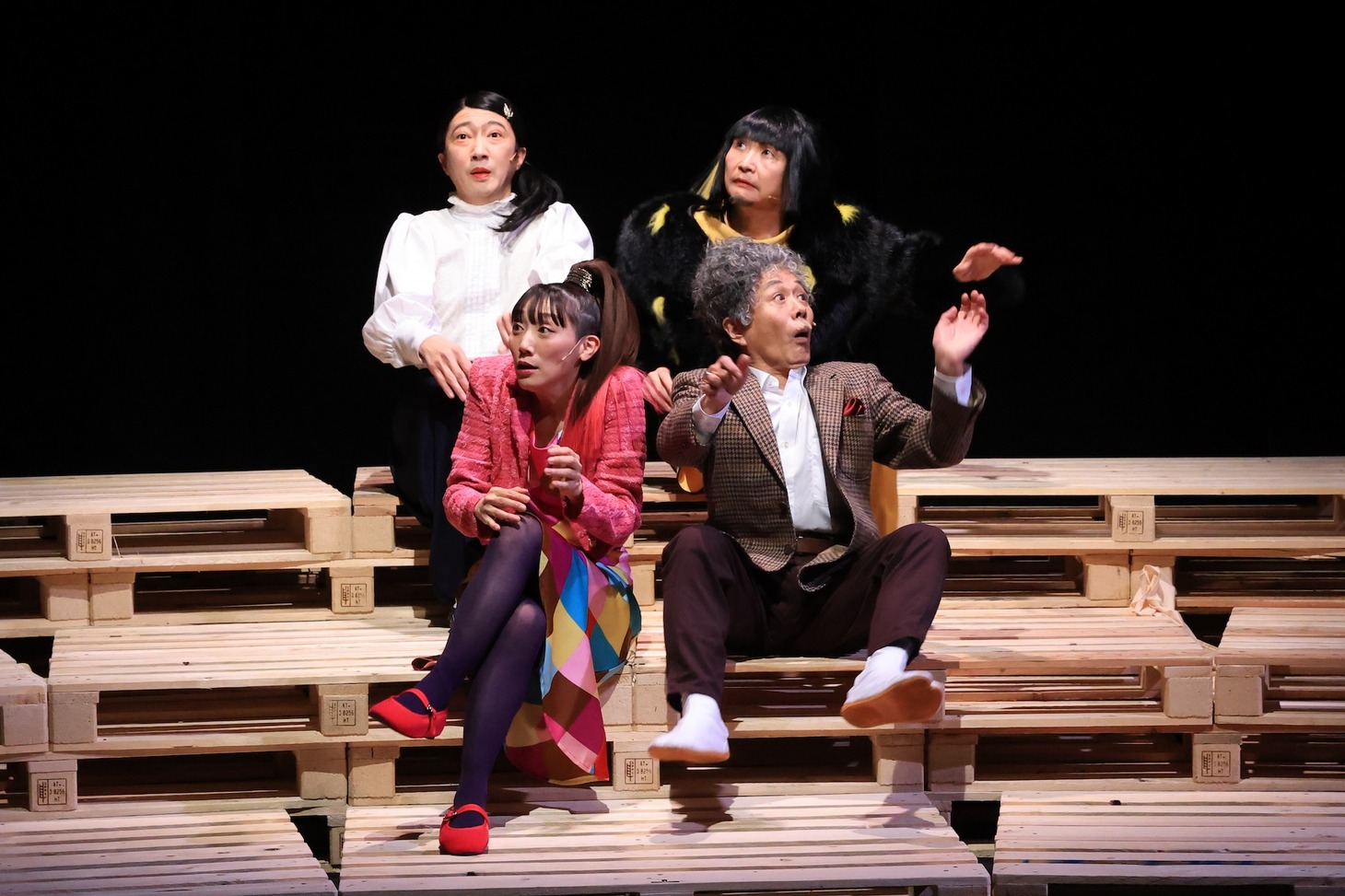 KAATカナガワ・ツアー・プロジェクト 第2弾「箱根山の美女と野獣」「三浦半島の人魚姫」より。（撮影：宮川舞子）