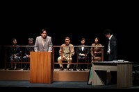 劇団民藝「やさしい猫」舞台稽古より。