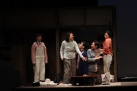 劇団民藝「やさしい猫」舞台稽古より。