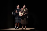 劇団民藝「やさしい猫」舞台稽古より。