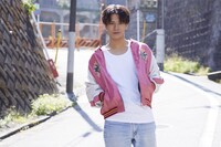 「中尾暢樹2024.04-2025.03カレンダーブック」（東京ニュース通信社）より。