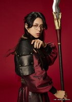 程普を演じる富田翔のビジュアル。