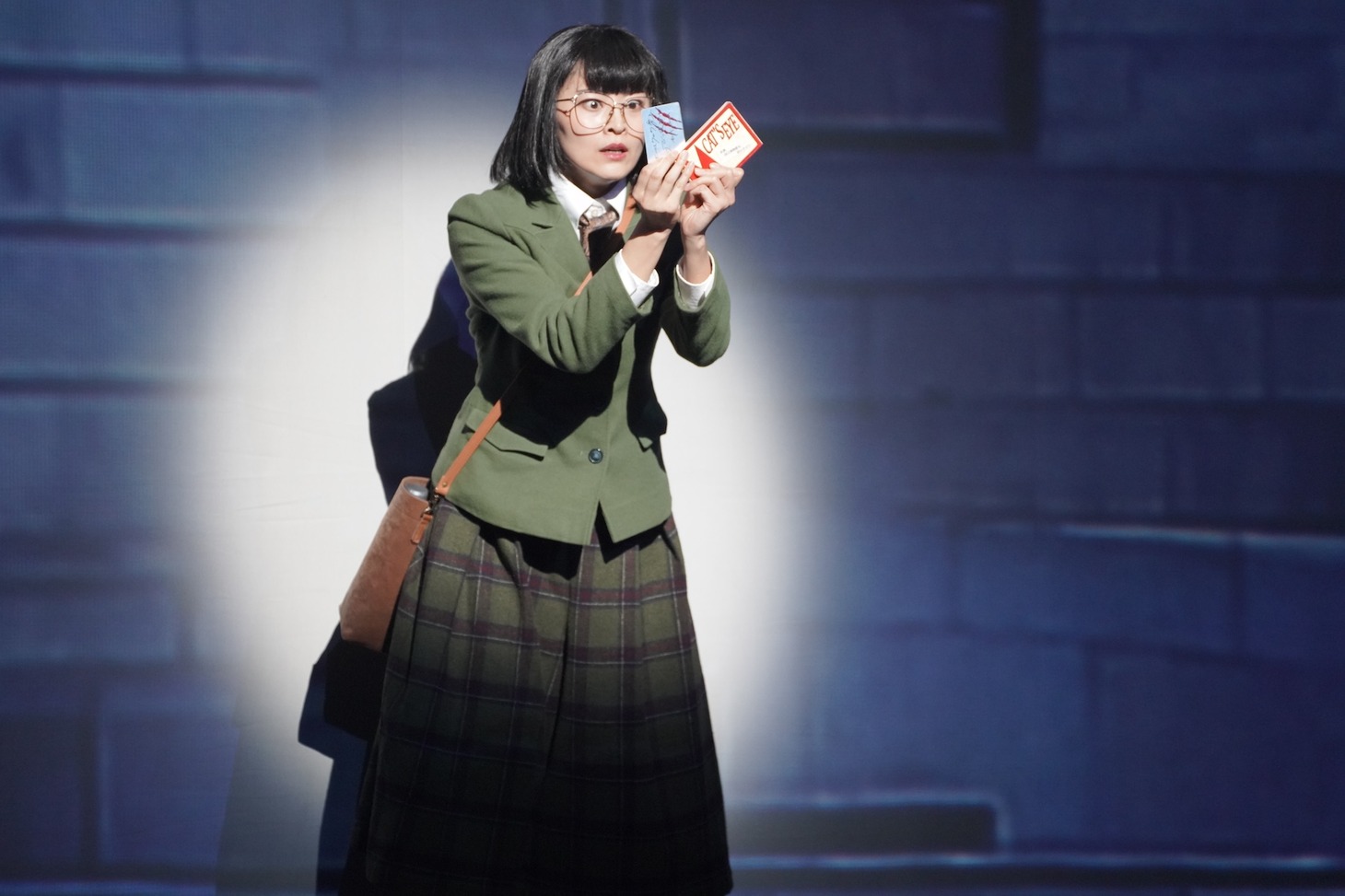 明治座創業150周年ファイナル公演 舞台「メイジ・ザ・キャッツアイ」より。