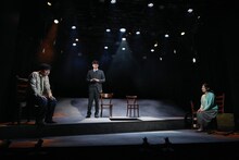 TAAC「かわりのない」より。（撮影：堀川高志）