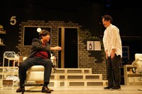 「笑わせんな」より。（撮影：堀川高志）