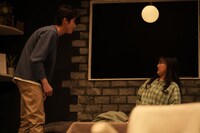 「笑わせんな」より。（撮影：堀川高志）