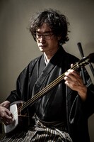 宮澤やすみ（三味線）