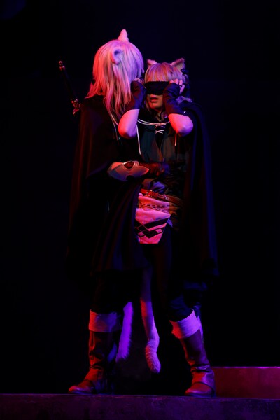 「獣愛ブースト音楽劇『Lamento -BEYOND THE VOID-』」より。（撮影：小境勝巳）