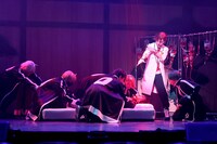 舞台「桃源暗鬼」より。