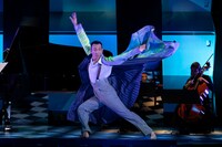 「Music Program TOKYO シアター・デビュー・プログラム『ラヴェル最期の日々』《新制作》」より。（撮影：飯田耕治、提供：東京文化会館）