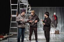 ゆうめい「養生」より。（撮影：佐々木啓太）