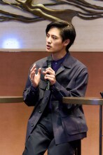 岡本圭人（撮影：藤井光永）