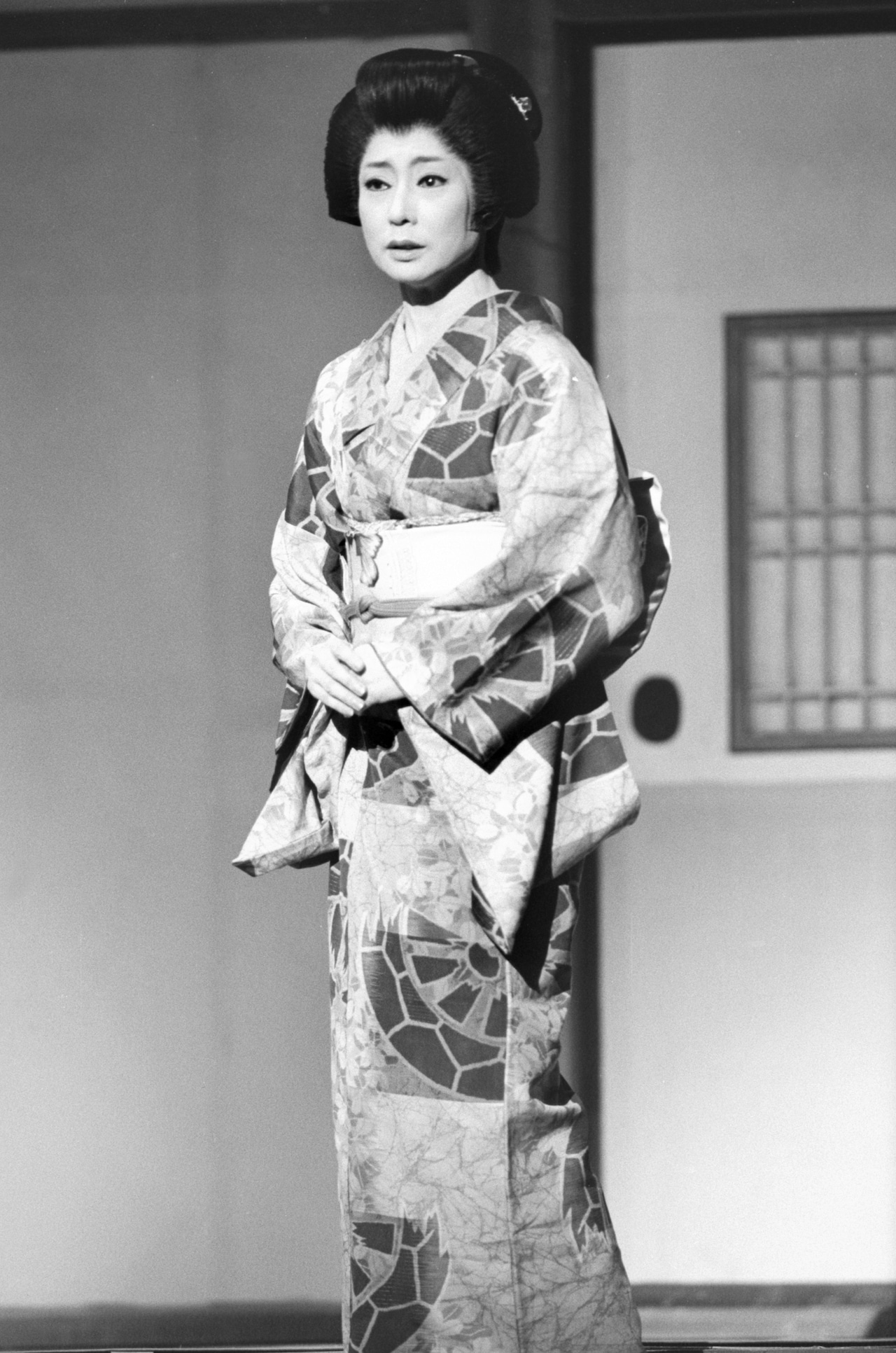 山本陽子が81歳で死去、「おはん」「放浪記」ほか出演