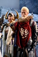 左からレイザーラモンHG、前川泰之。