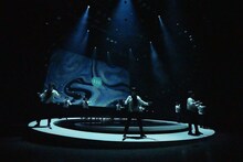 兵庫県立ピッコロ劇団 第78回公演 ピッコロシアタープロデュース「ロボット-RUR-」より。（撮影：堀川高志 / kutowans studio）