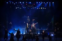 舞台「蒼穹の王」より。