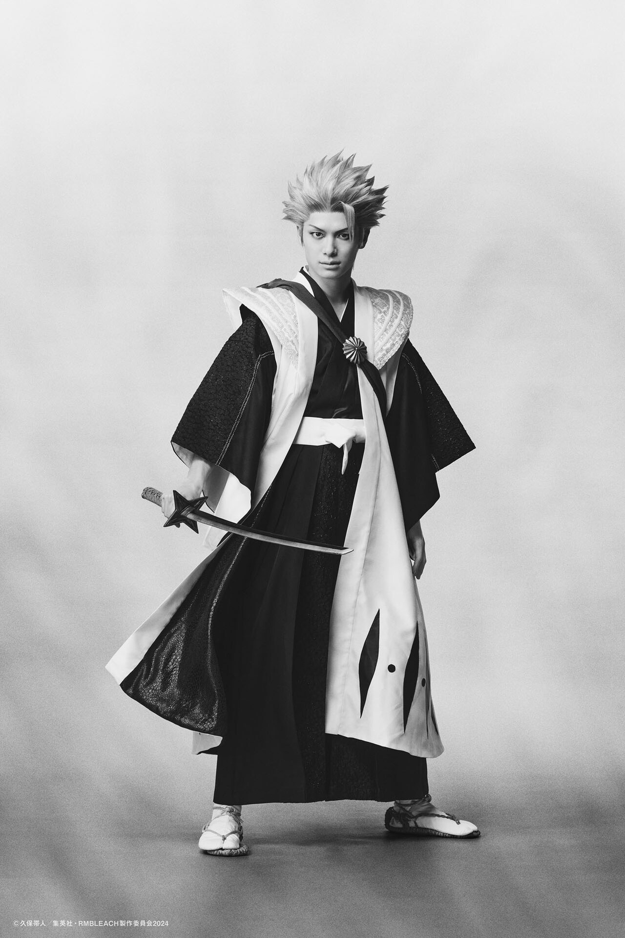 松岡拳紀介扮する日番谷冬獅郎。 - 「ROCK MUSICAL BLEACH」8年ぶり