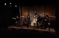 劇団 身体ゲンゴロウ「ナマリの銅像」2022年公演より。