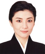 鳳月杏(c)宝塚歌劇団