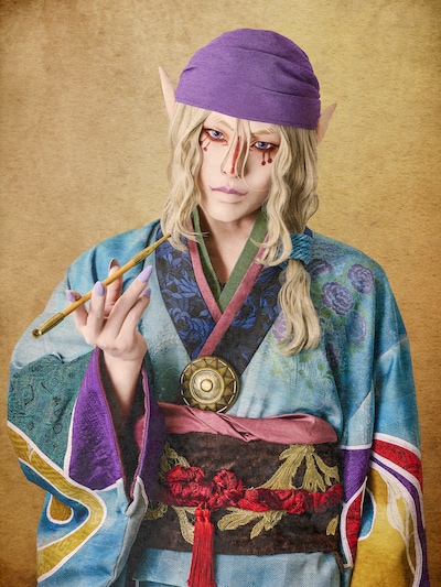 新木宏典扮する薬売り。