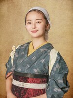 長島静莉奈扮するモト。