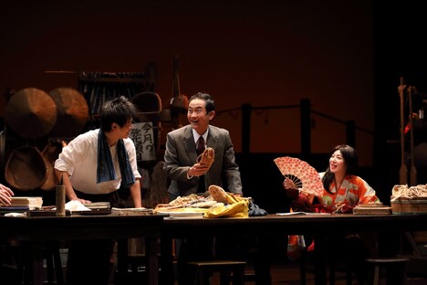 市民と創造する演劇「地を渡る舟-1945／アチック・ミューゼアムと記述者たち-」より。