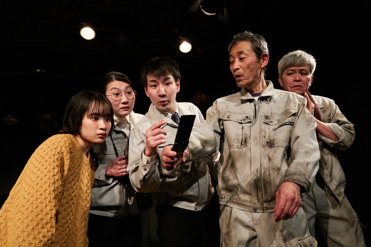 工藤俊作プロデュース プロジェクトKUTO-10 第23回公演「自慢の親父」より。（撮影：山田徳春 / 500G lnc.）