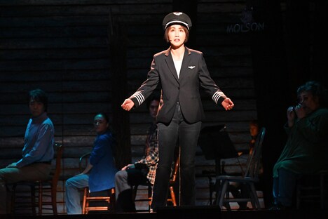 ブロードウェイミュージカル「カム フロム アウェイ」ゲネプロの様子。