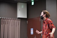 弦巻楽団演技講座 2023年度3学期「舞台に立つ」「ロミオとジュリエット」稽古の様子。