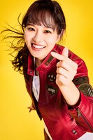 花川君子役の森迫永依のビジュアル。