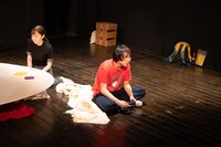 「赤と黄色の夢」より。（撮影：志賀耕太）