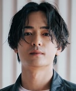 土方歳三役の小早川俊輔。