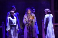 「Musical『HOPE』 THE UNREAD BOOK AND LIFE」より。（撮影：岩田えり）