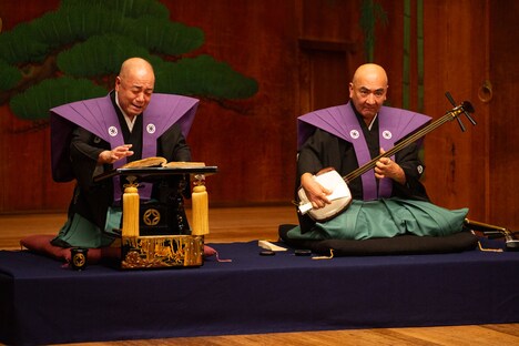 佐藤美幸 写真展「紋を受け継ぐ十一代目 豊竹若太夫」より。（撮影：佐藤美幸）