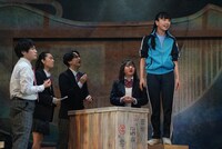 「うねり～踊らない二人～」より。