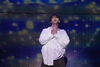 「うねり～踊らない二人～」より。