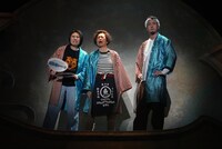 「うねり～踊らない二人～」より。