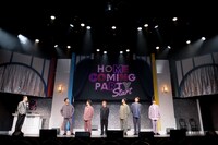 Homecoming Party「START」より。（撮影：大塚浩史 / ダブルスクイーズ）
