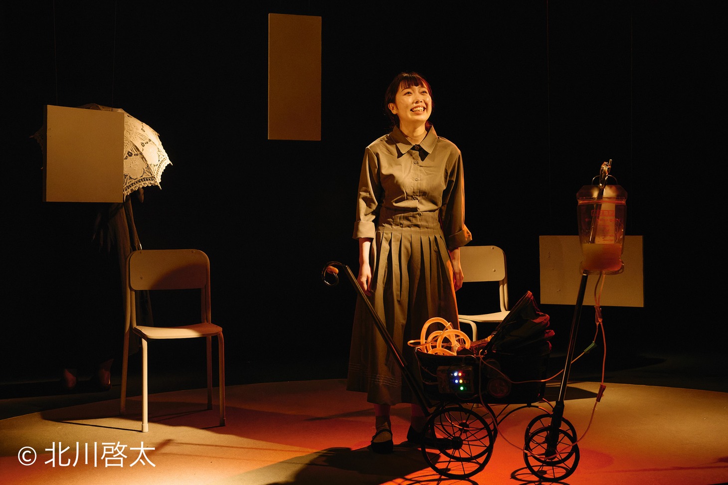 坂本企画 21「抱えきれない わたしを抱いて」より。